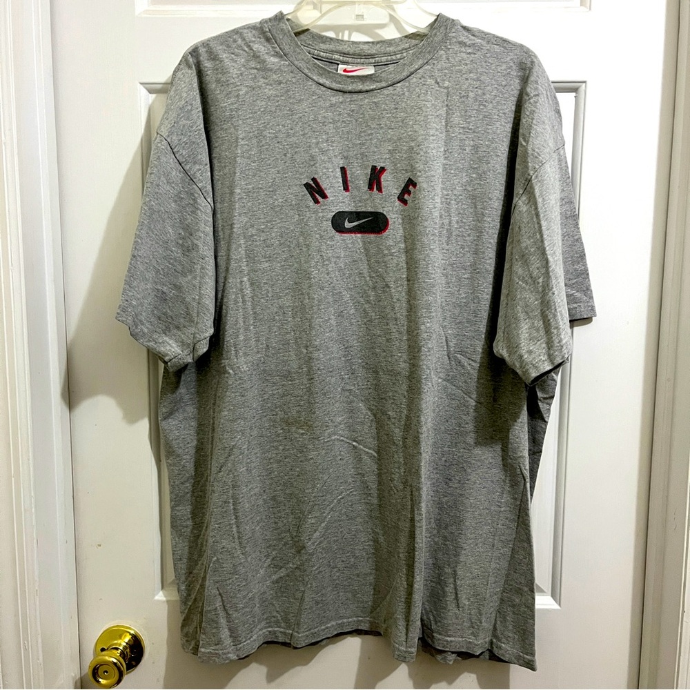 NIKE Classic Gray Short Sleeve Crew T-shirt size Men XL Graphic Cotton/Polyester